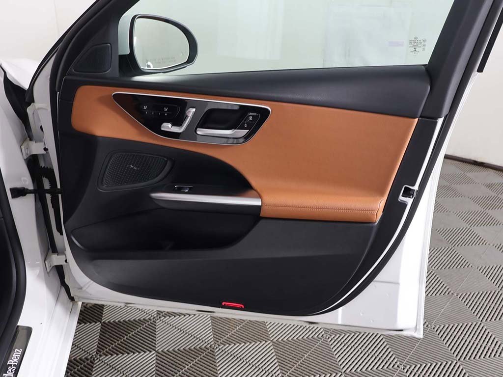 Used 2022 Mercedes-Benz C 300 4MATIC Sedan w/ Exclusive Trim Package image 23