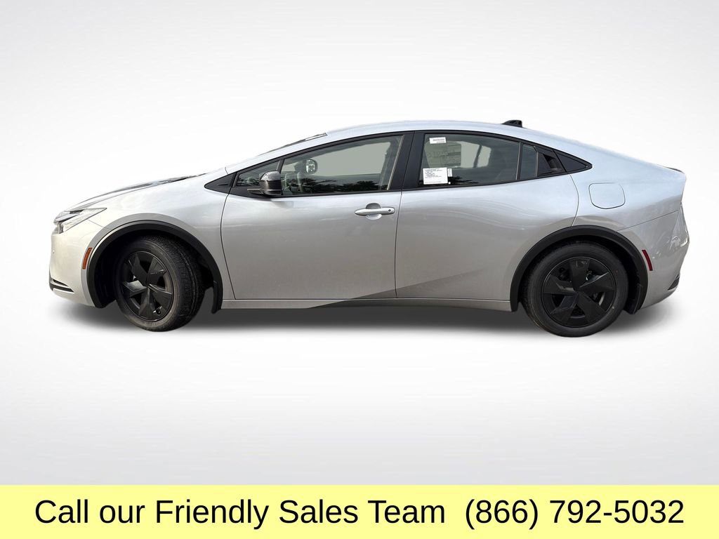 New 2026 Toyota Prius Hybrid SE image 2