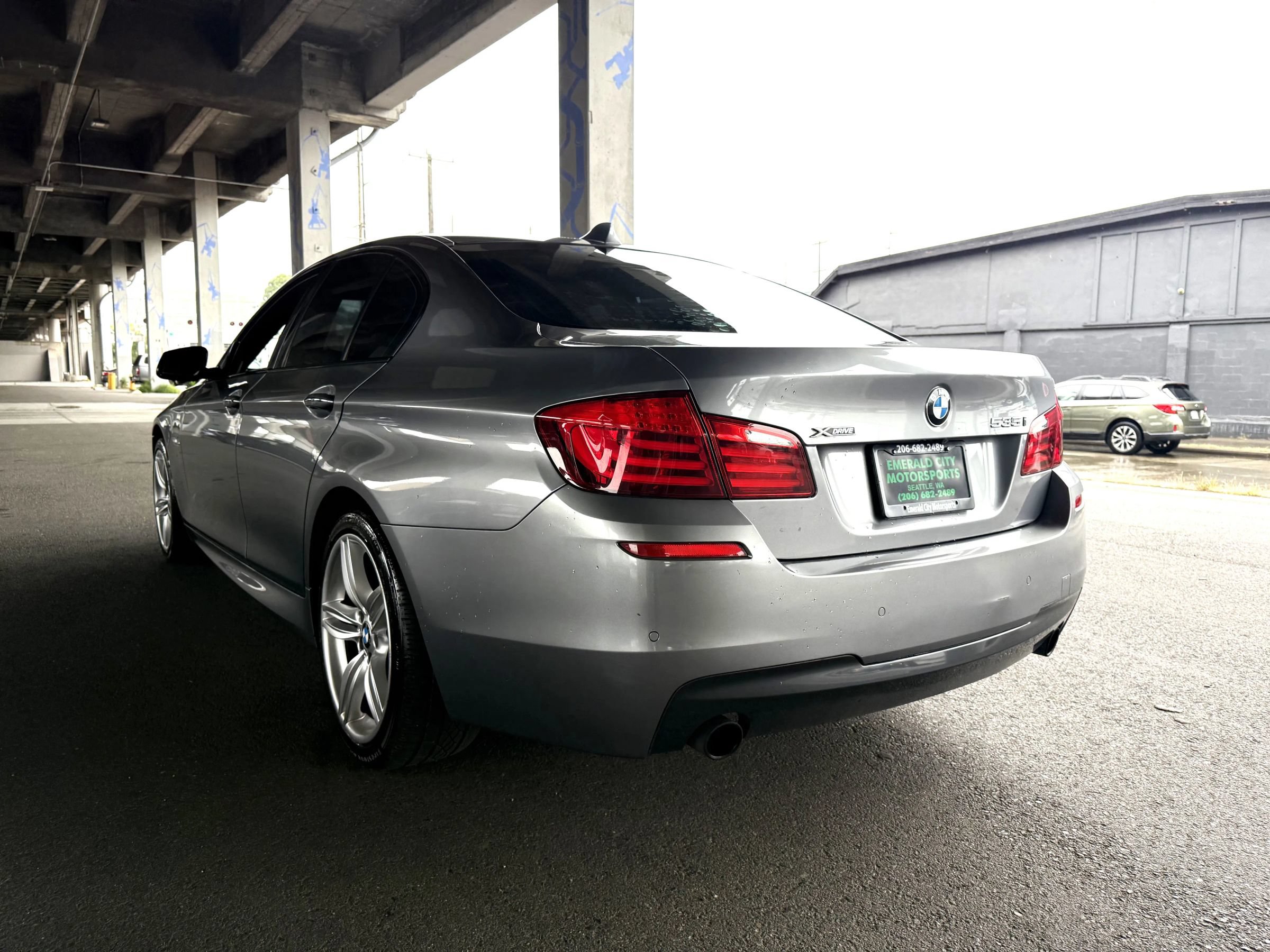 Used 2013 BMW 535i xDrive Sedan AWD/4WD image 6