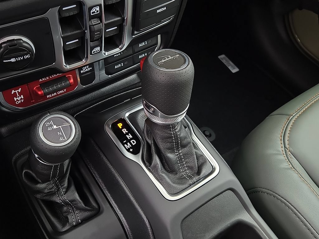 New 2026 Jeep Gladiator Mojave AWD/4WD image 11