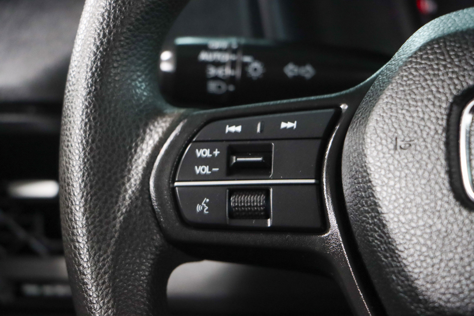 Used 2023 Honda Accord EX image 13