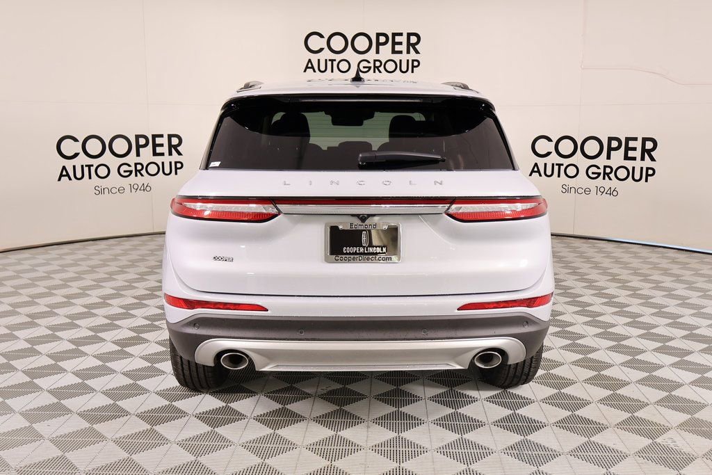 New 2026 Lincoln Corsair Premiere FWD image 21