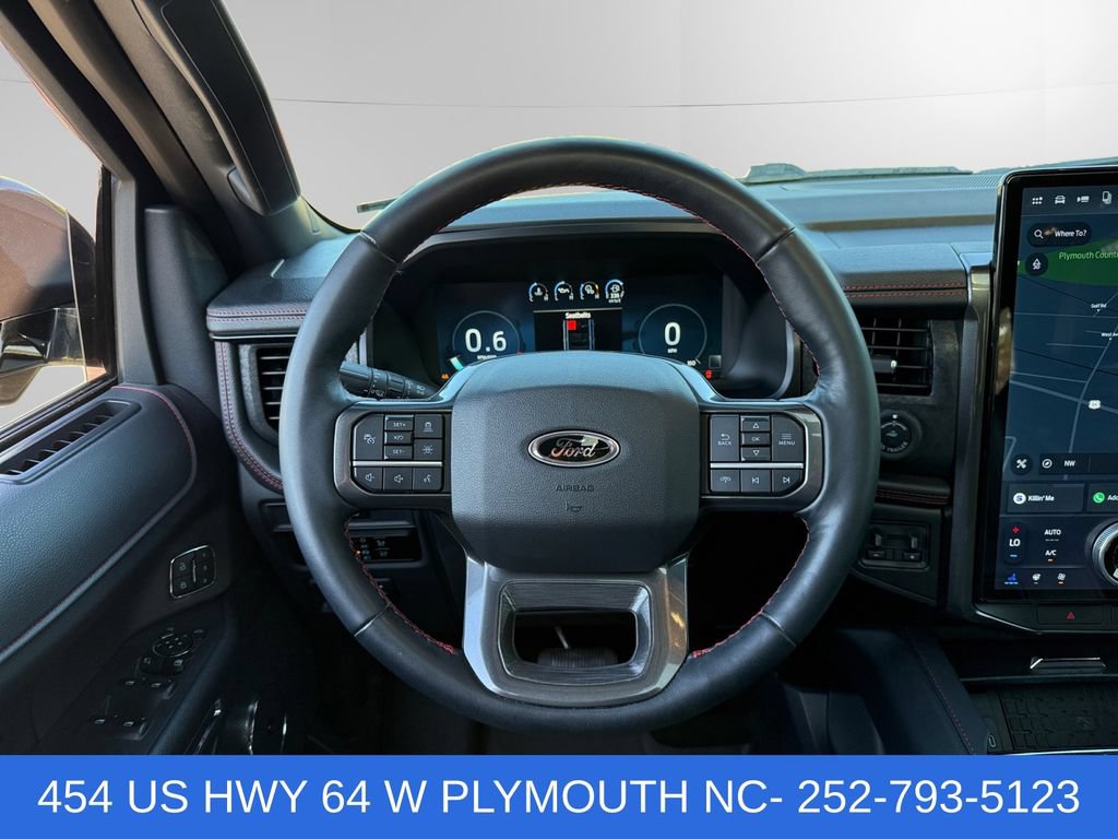 Used 2023 Ford Expedition Limited AWD/4WD image 12