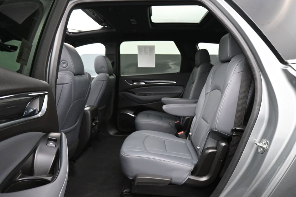 Used 2023 Buick Enclave Premium w/ Experience Buick Package FWD image 17