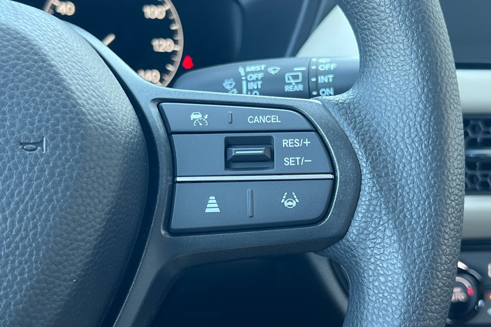 Used 2026 Honda HR-V LX image 28