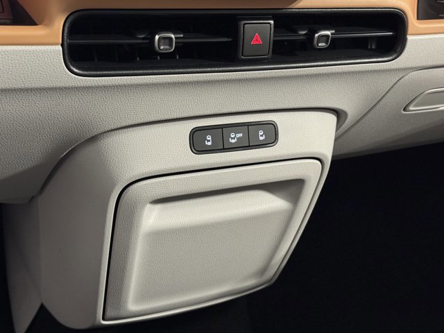 New 2025 Volkswagen ID. Buzz Pro S Plus image 35