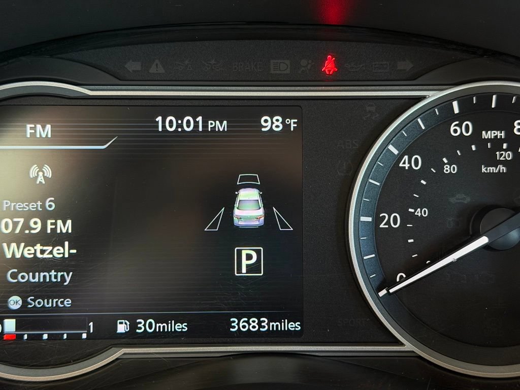 Certified 2025 Nissan Versa SV w/ Trunk Package FWD image 31