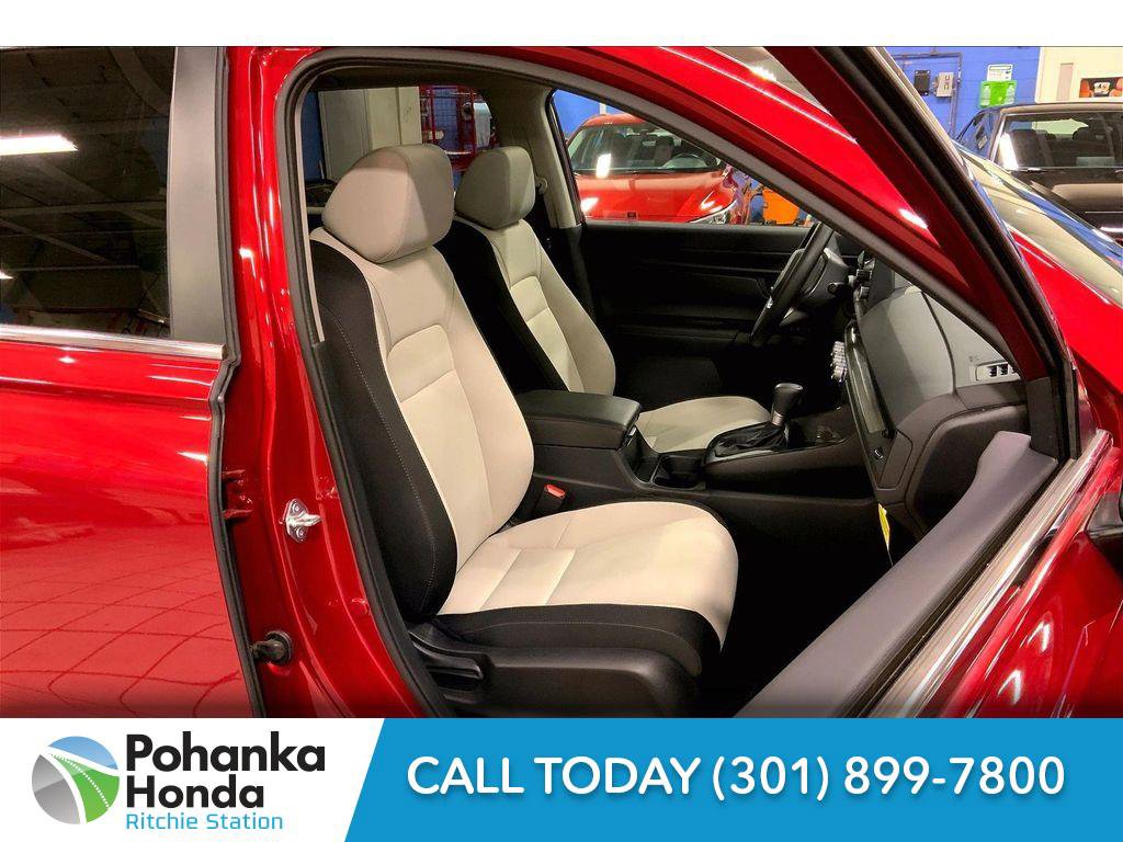 Used 2025 Honda CR-V EX image 6