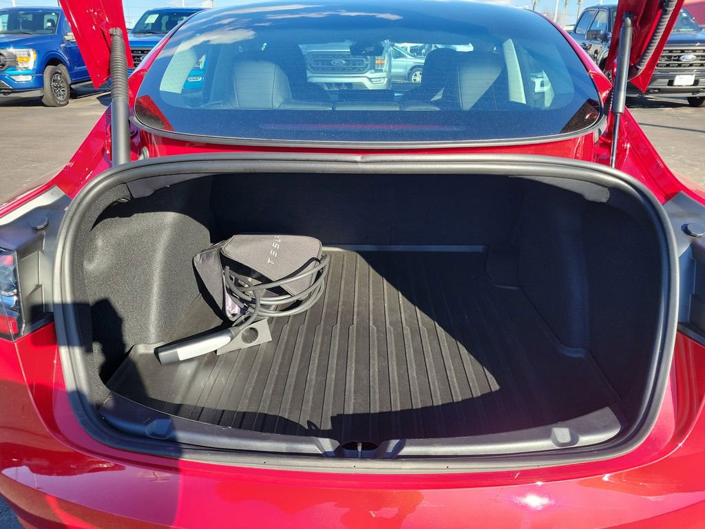 Used 2022 Tesla Model 3 Performance image 10
