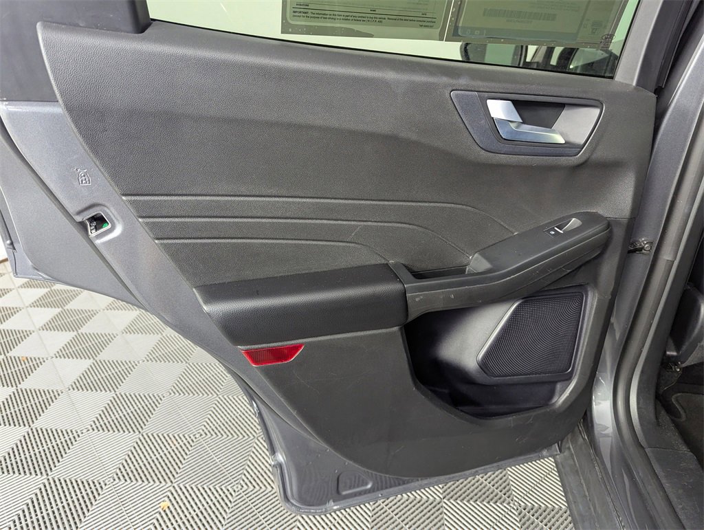 Used 2024 Ford Escape ST-Line image 29