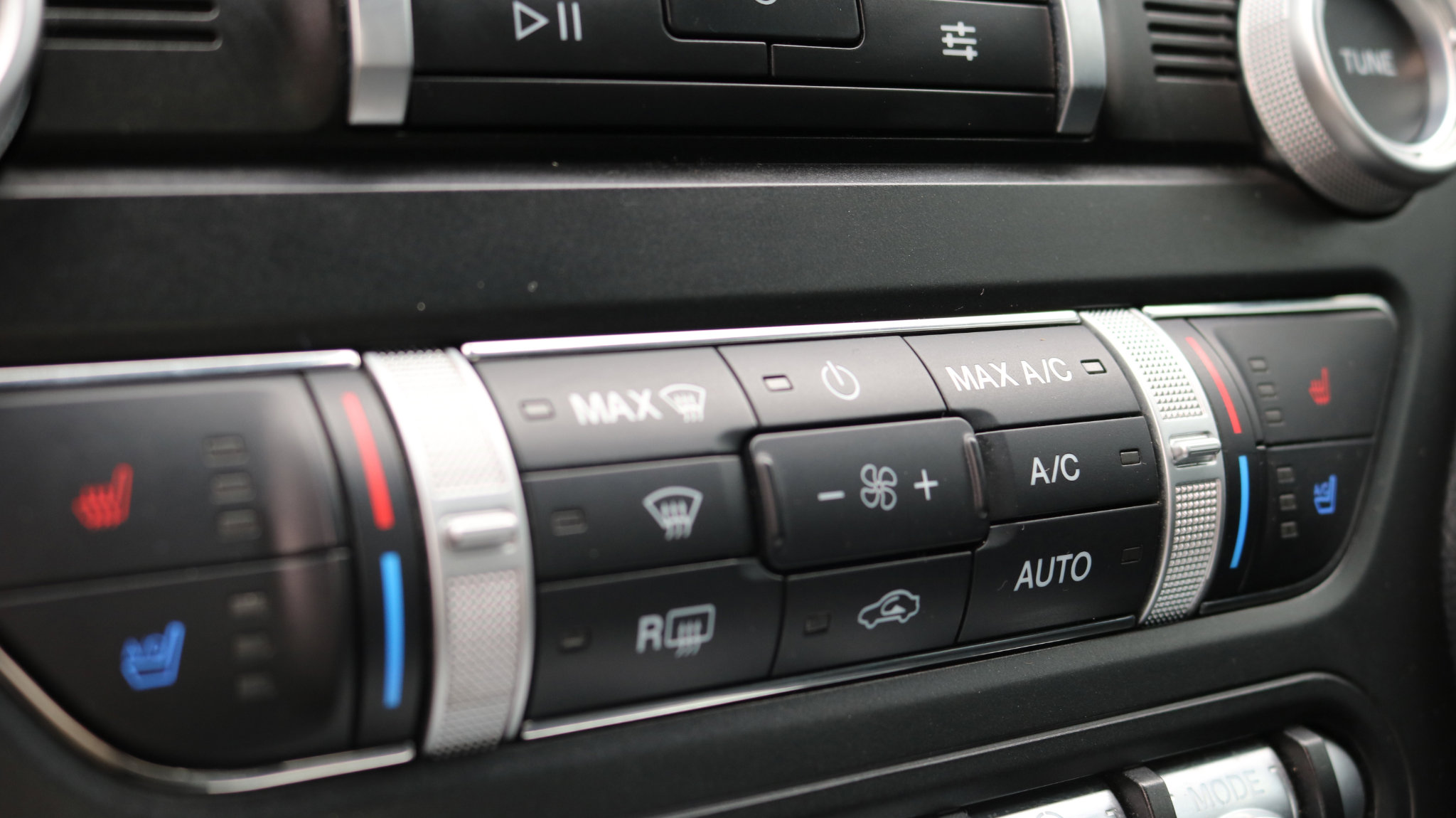 Used 2023 Ford Mustang GT Premium image 14