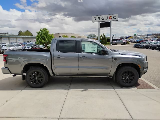 New 2026 Nissan Frontier SV w/ Tow Package AWD/4WD image 4