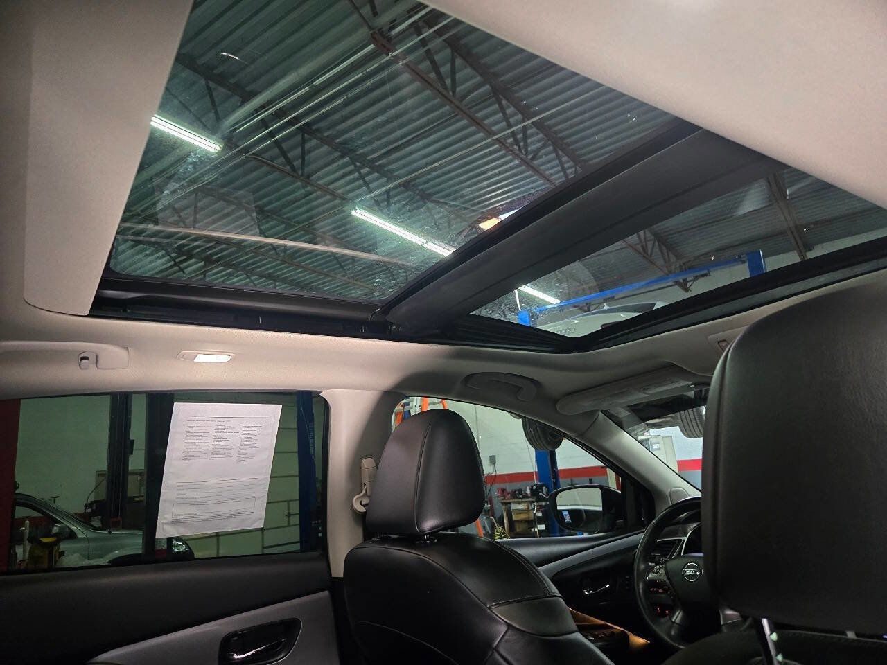 Used 2020 Nissan Murano SL w/ Moonroof Package image 27