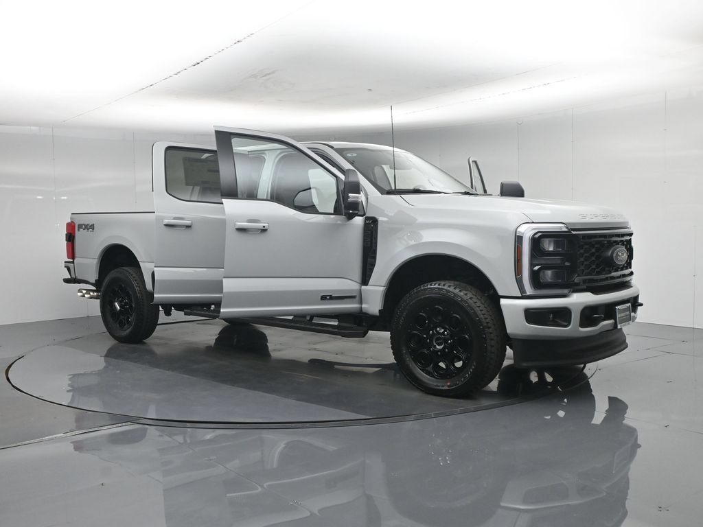 New 2026 Ford F250 XLT w/ XLT Premium Package AWD/4WD image 34