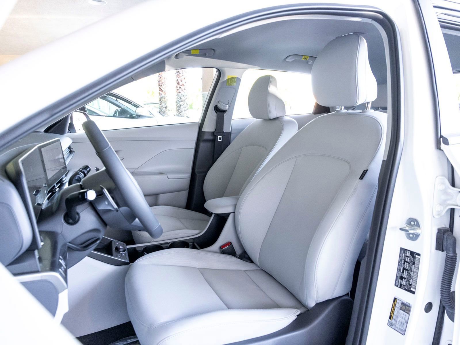 New 2025 Hyundai Kona SEL image 10