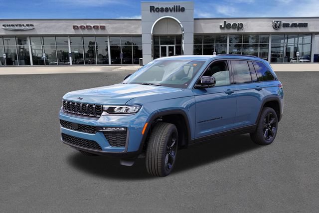 New 2026 Jeep Grand Cherokee Limited w/ Limited Altitude Package AWD/4WD image 7