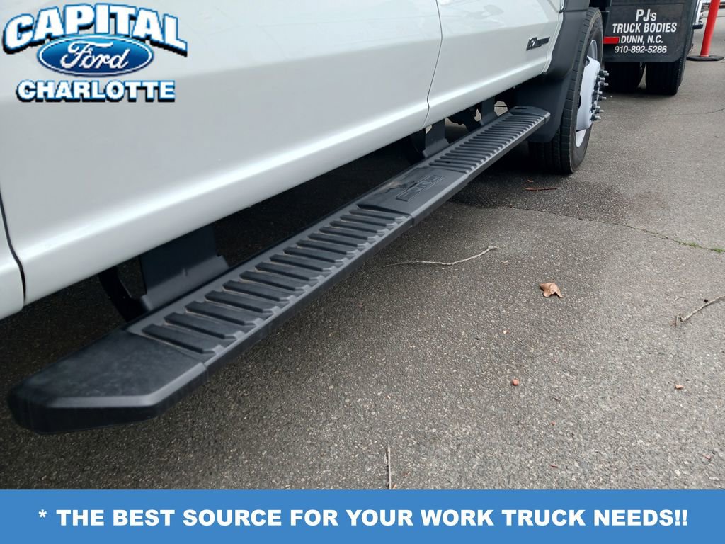 New 2025 Ford F550 4x4 Crew Cab Super Duty image 7