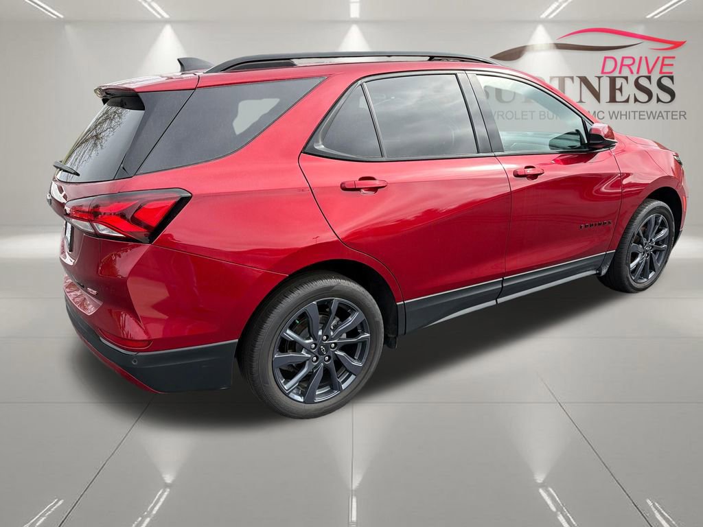 Certified 2024 Chevrolet Equinox RS w/ LPO, Floor Liner Package AWD/4WD image 8