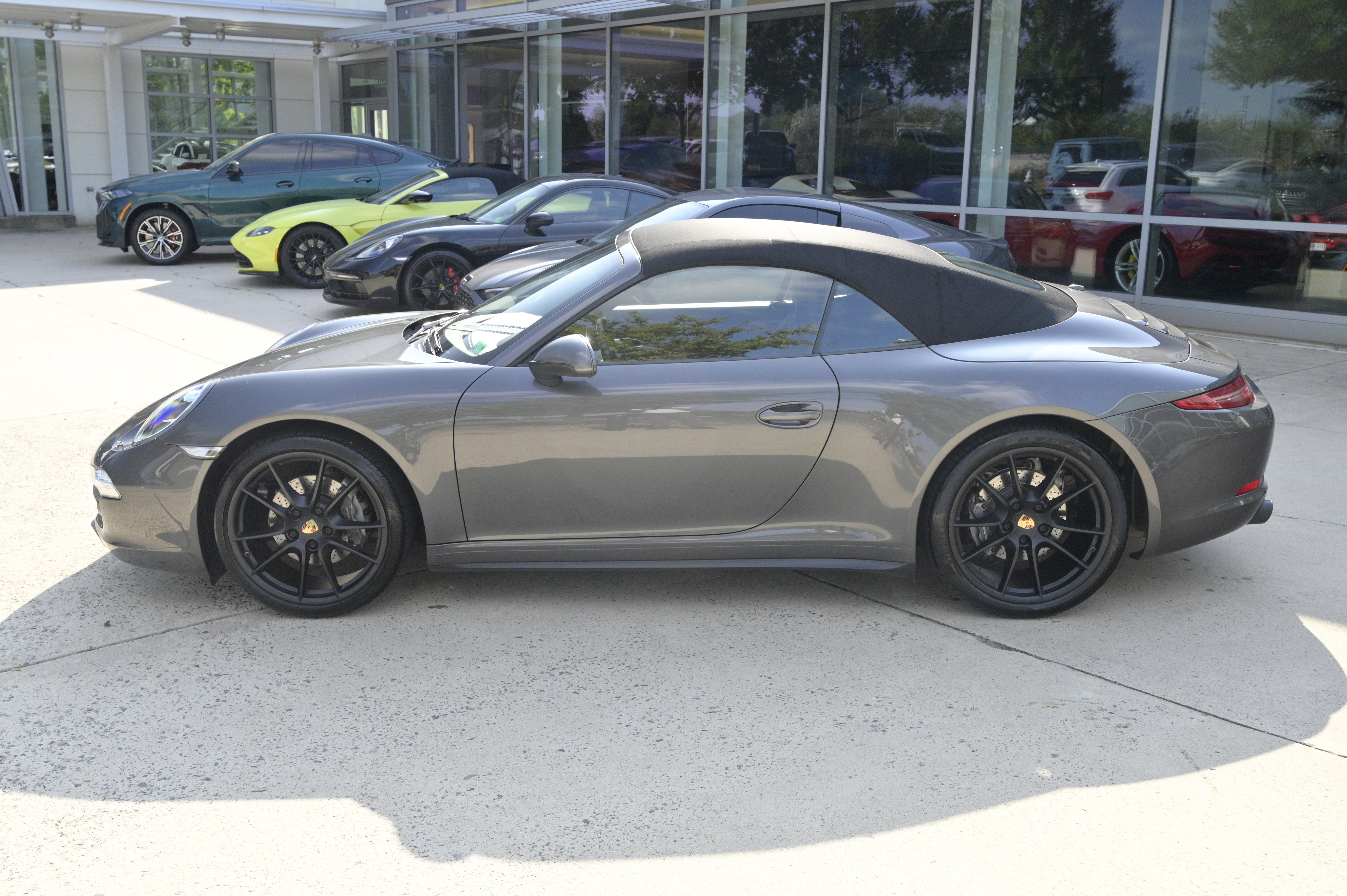 Used 2016 Porsche 911 Carrera 4 image 8