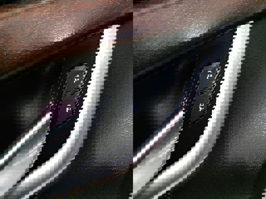 Used 2019 Cadillac XTS Luxury image 12