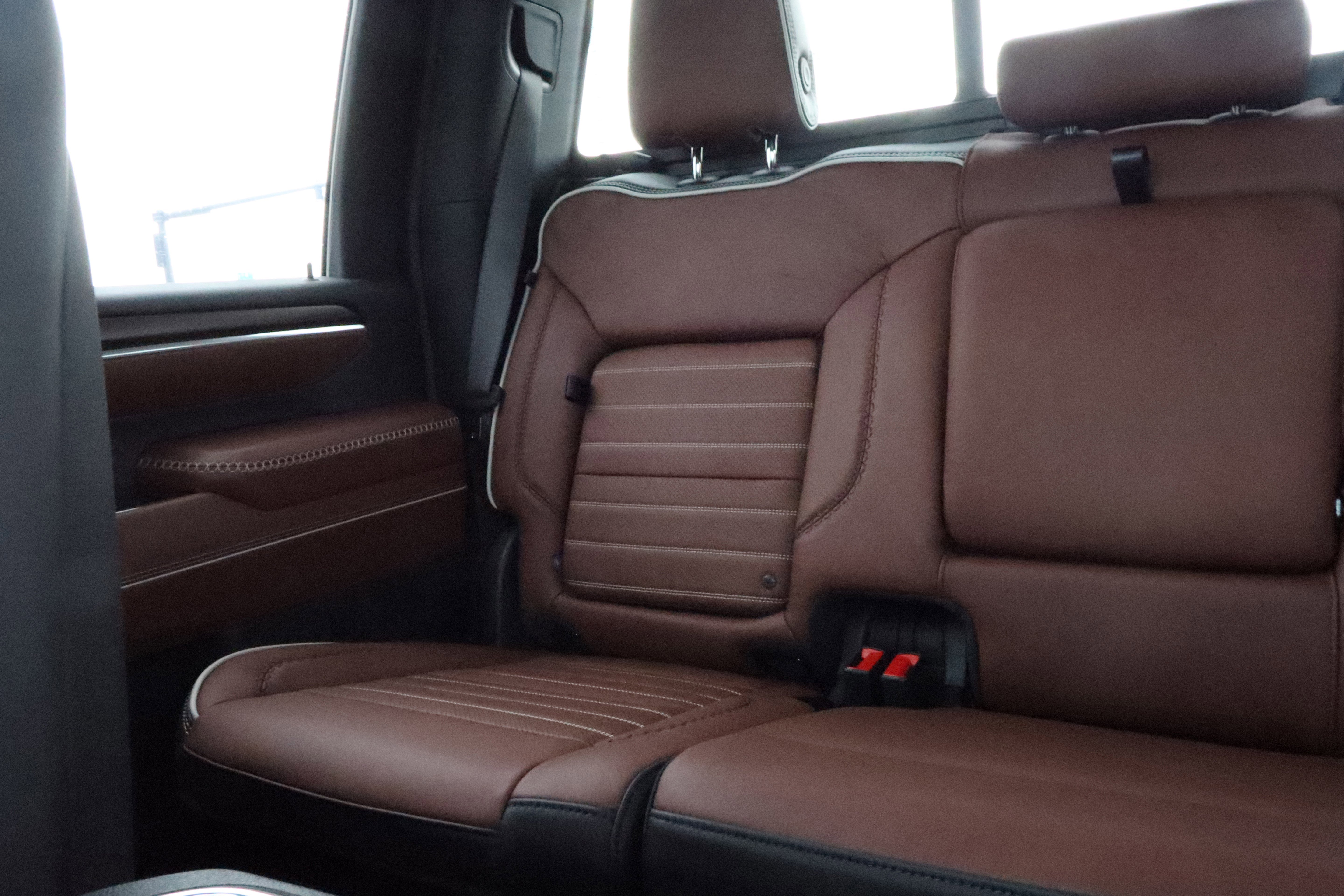 New 2026 GMC Sierra 3500 Denali Ultimate image 13