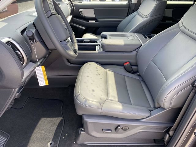 New 2026 Ford Expedition Max Active RWD image 17