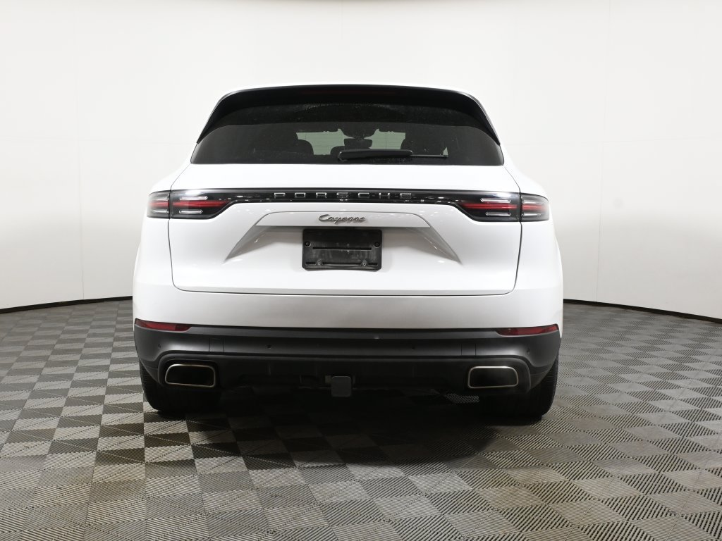 Used 2022 Porsche Cayenne AWD/4WD image 10