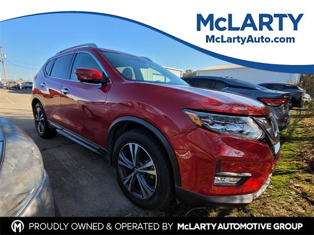 Used 2017 Nissan Rogue SL w/ SL Premium Package