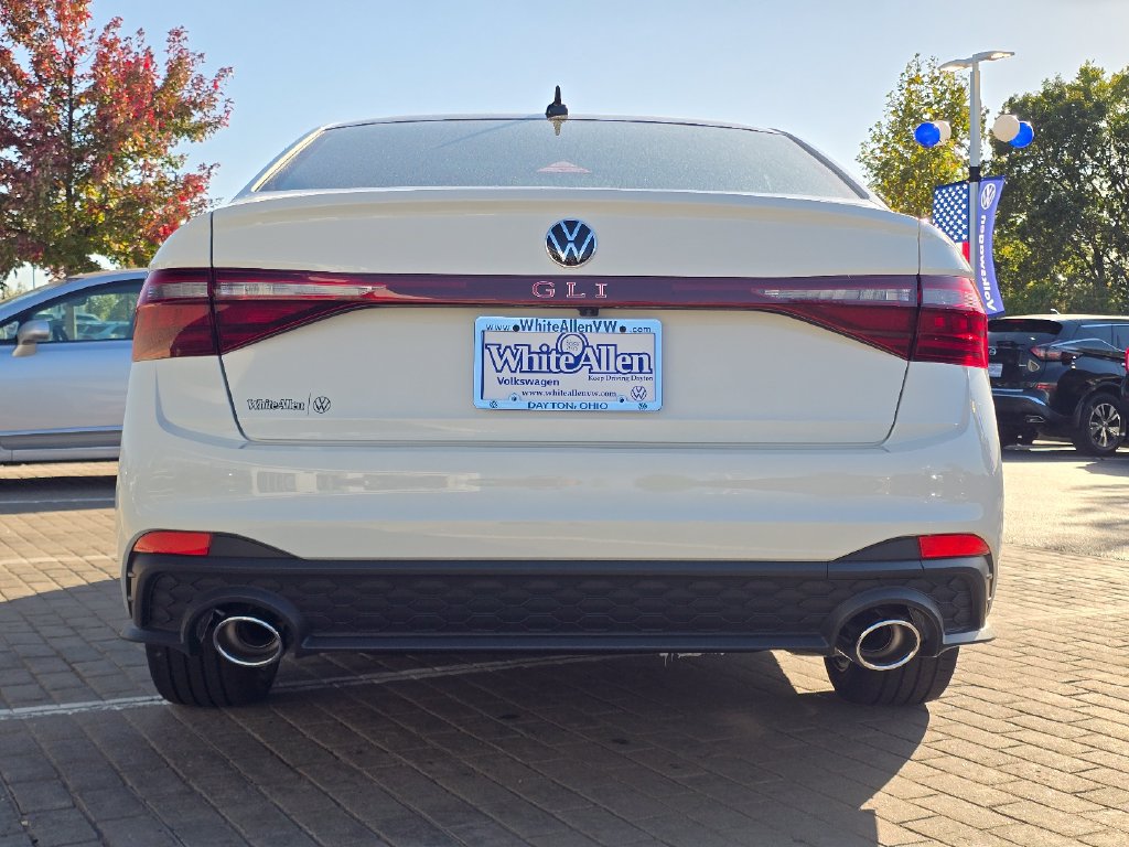 New 2027 Volkswagen Jetta GLI Autobahn FWD image 12