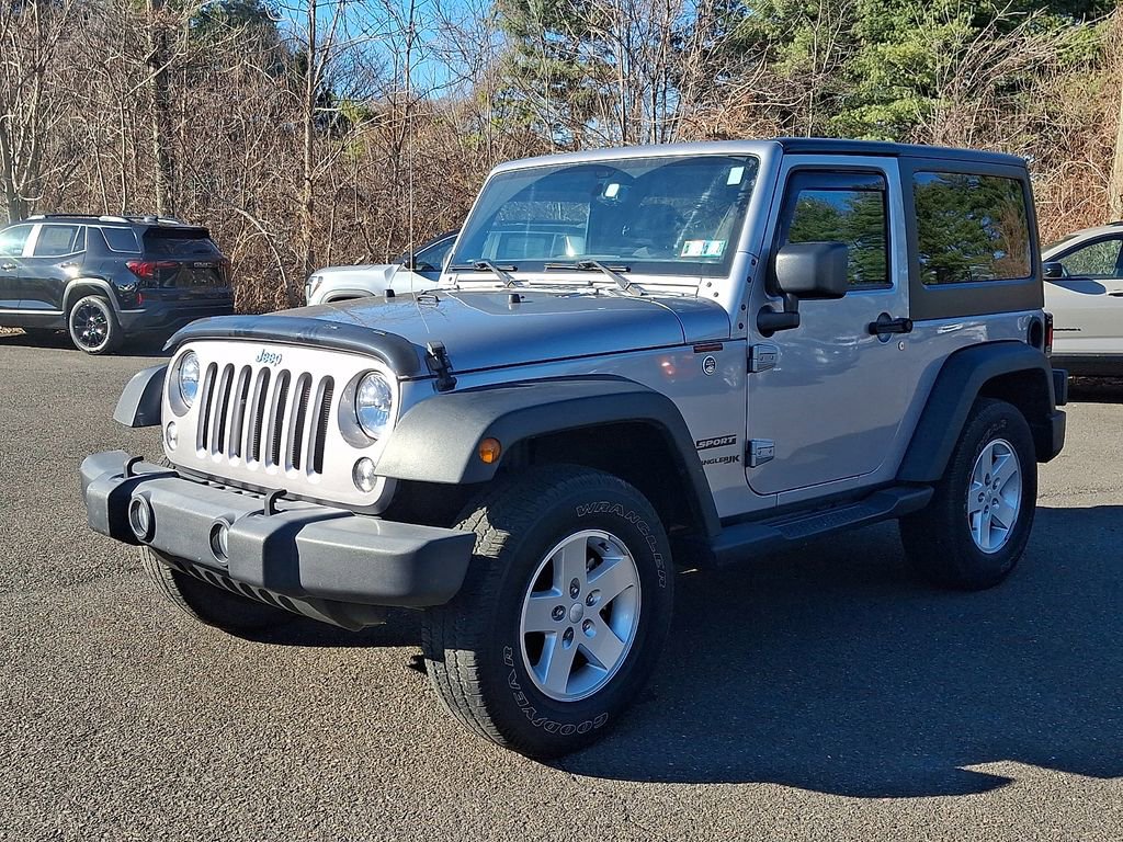 Used 2018 Jeep Wrangler Sport image 3