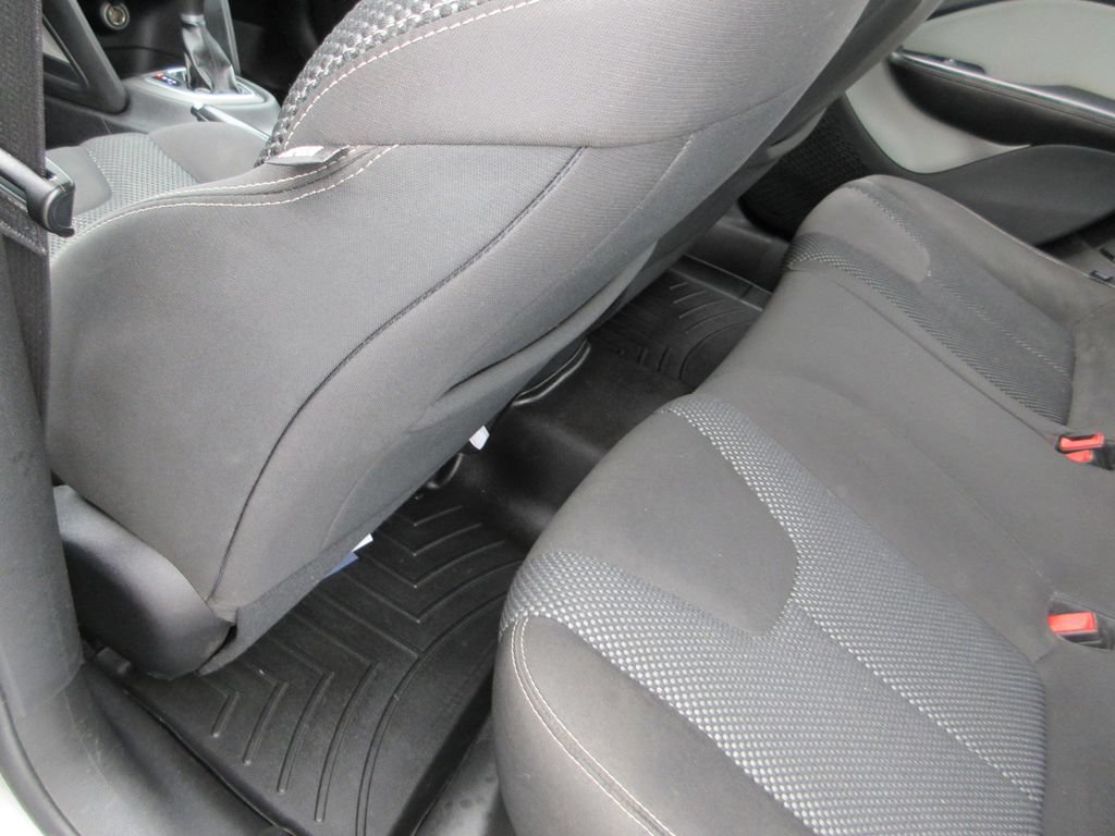 Used 2016 Dodge Dart SXT FWD image 23