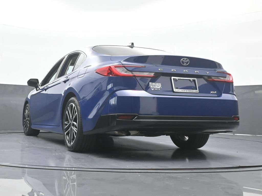 Used 2025 Toyota Camry XLE FWD image 57
