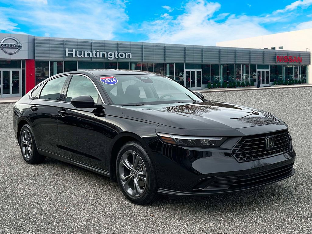 Used 2024 Honda Accord EX image 4