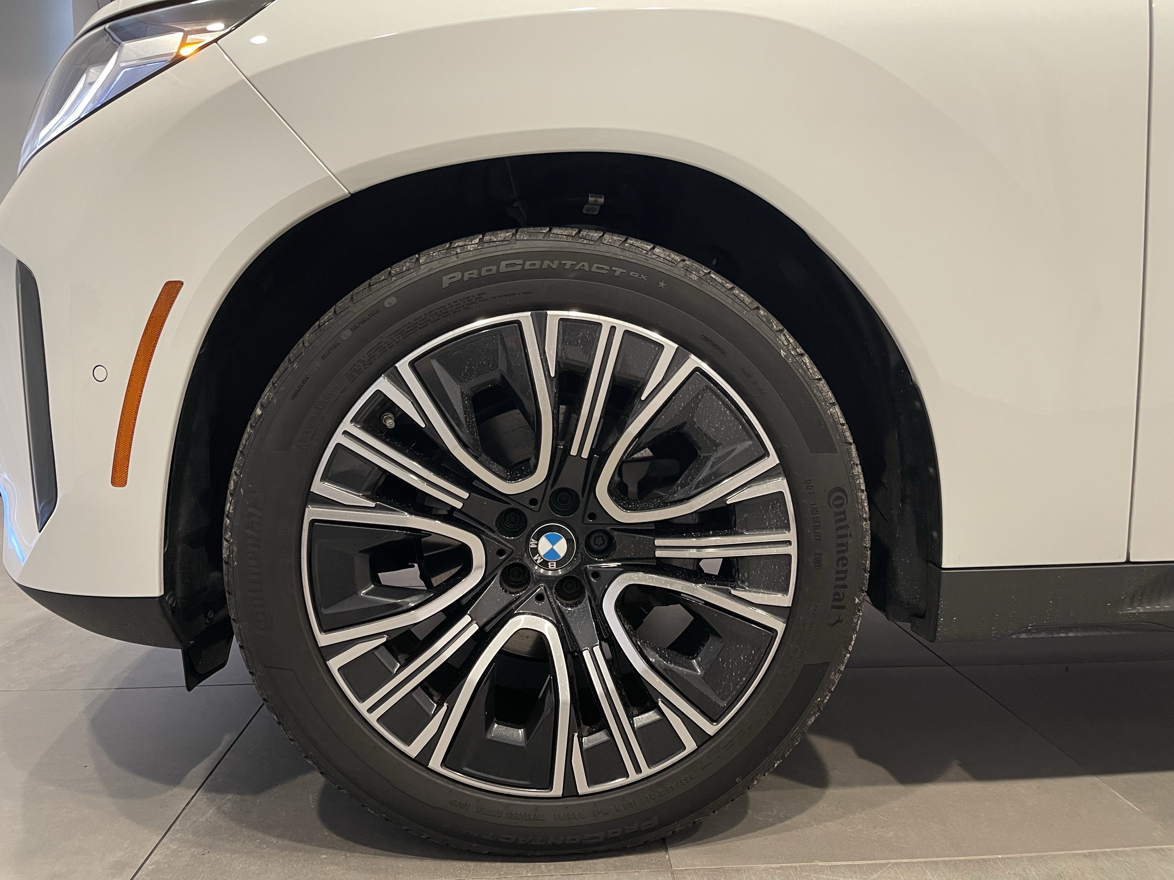 Used 2026 BMW X3 xDrive30i w/ Convenience Package AWD/4WD image 7