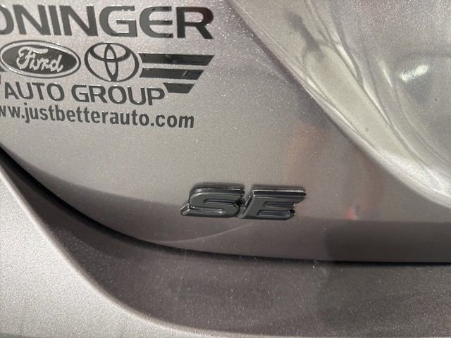 Used 2023 Toyota Camry SE FWD image 9