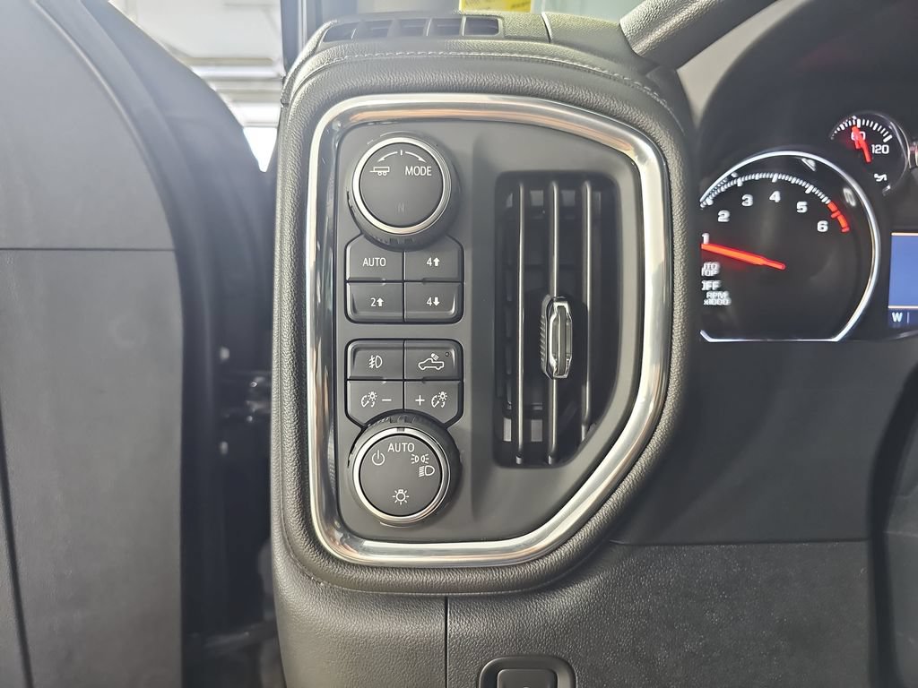 Certified 2020 Chevrolet Silverado 1500 LT Trail Boss AWD/4WD image 30