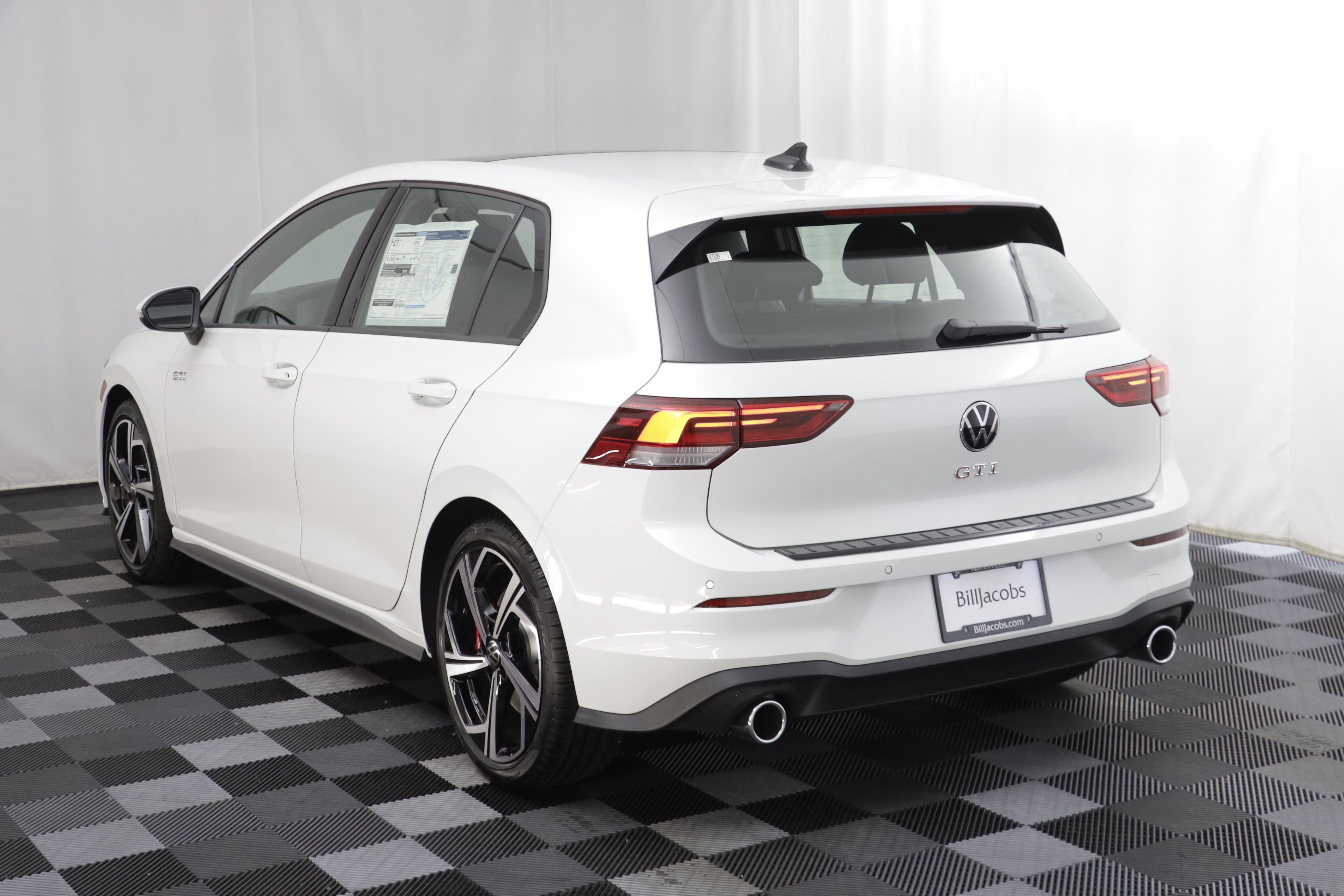 New 2026 Volkswagen GTI SE FWD image 17