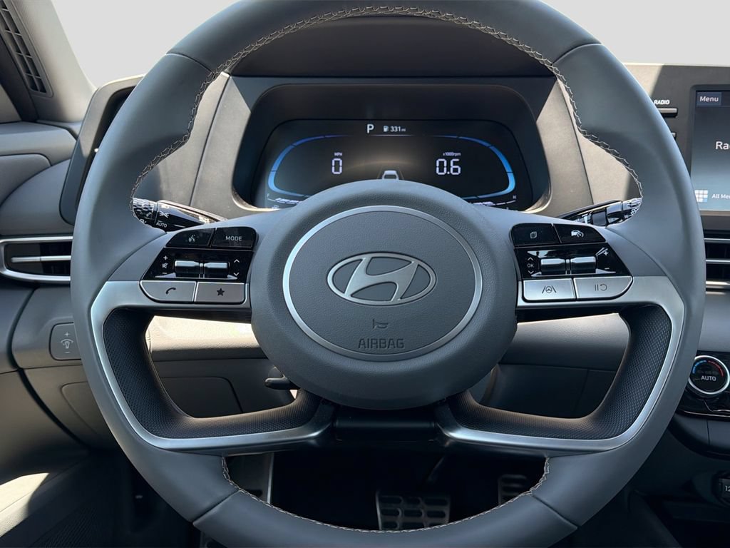 Certified 2025 Hyundai Elantra Sport FWD image 20