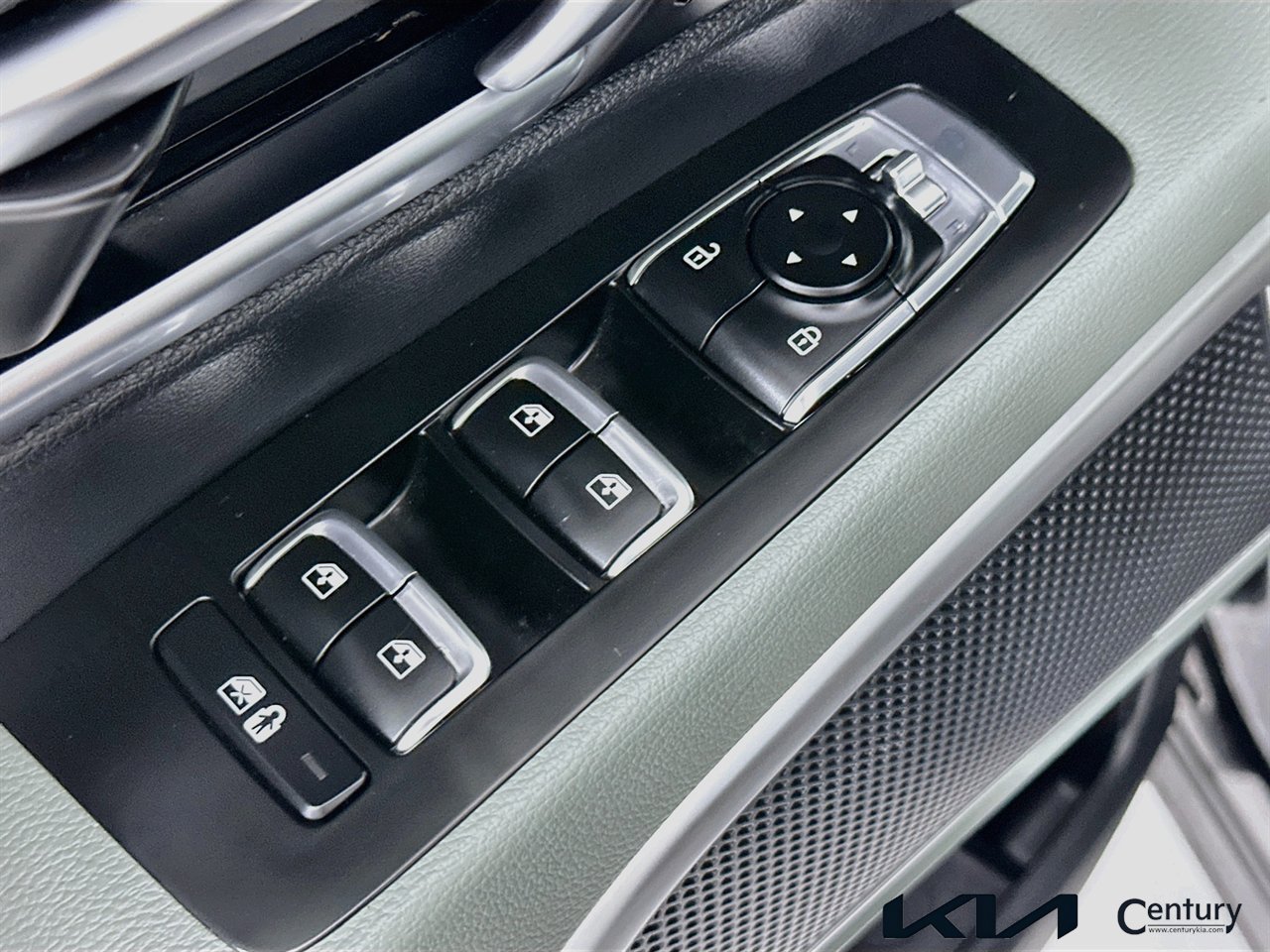 Certified 2023 Kia Telluride EX X-Line AWD/4WD image 18