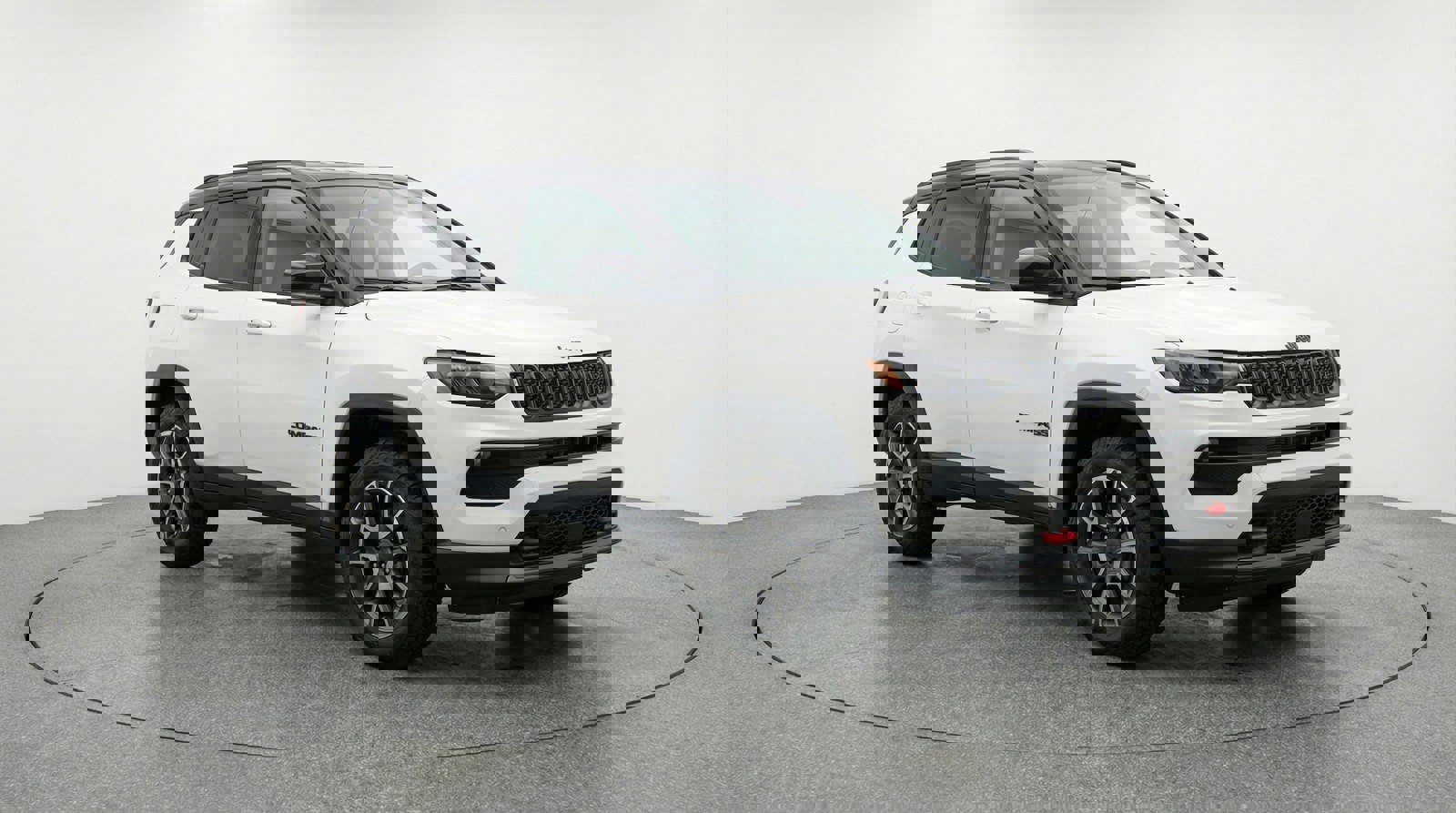 Used 2025 Jeep Compass Trailhawk w/ Trailer Tow Group image 1