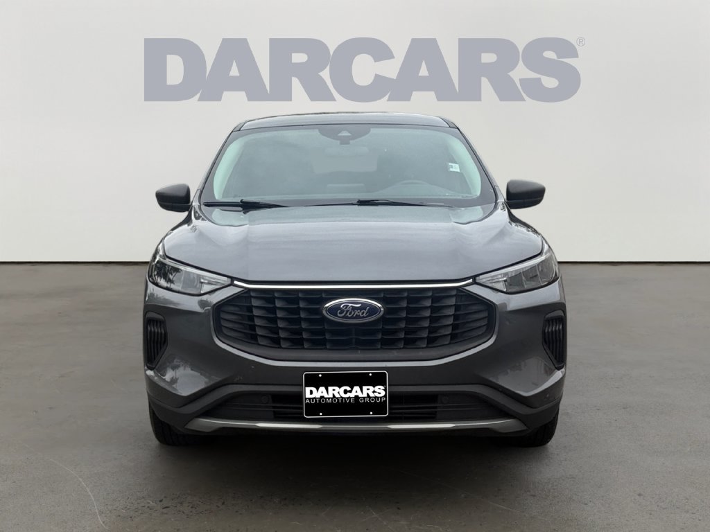 Used 2025 Ford Escape Active AWD/4WD image 2