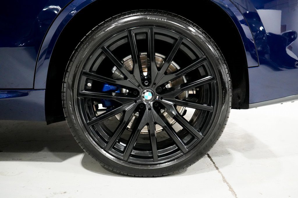 Used 2025 BMW X5 M60i image 41