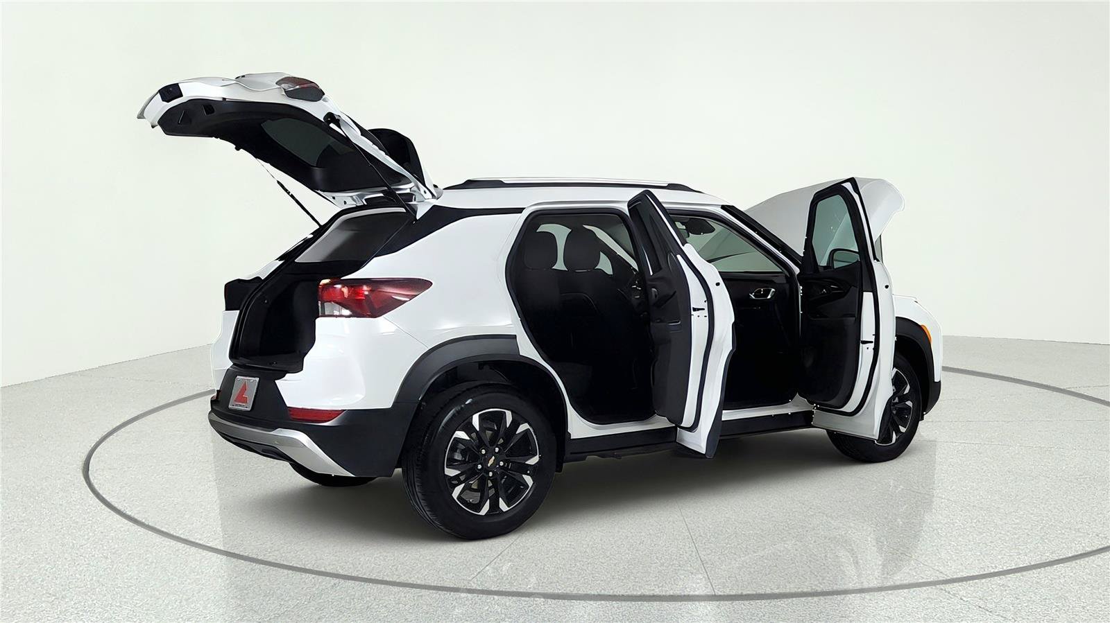 Used 2023 Chevrolet TrailBlazer LT FWD image 14