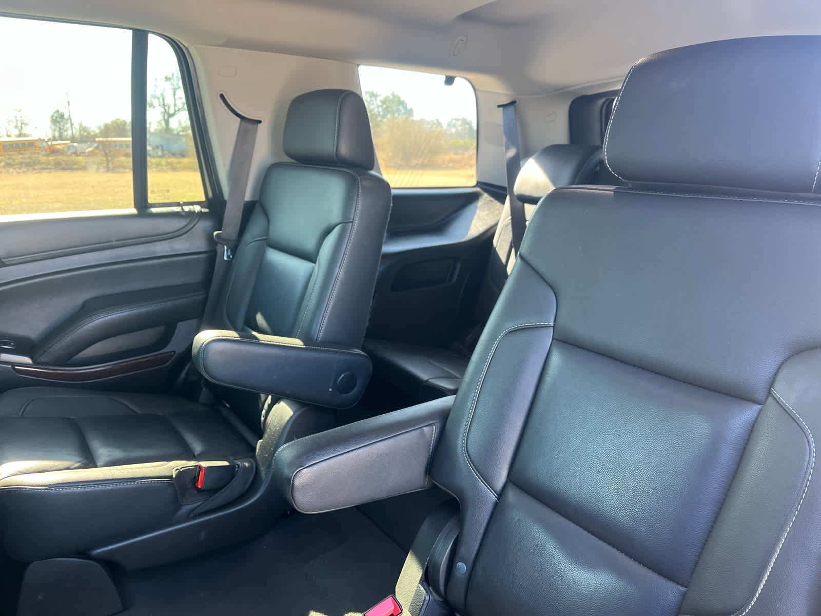 Used 2019 GMC Yukon SLT image 17