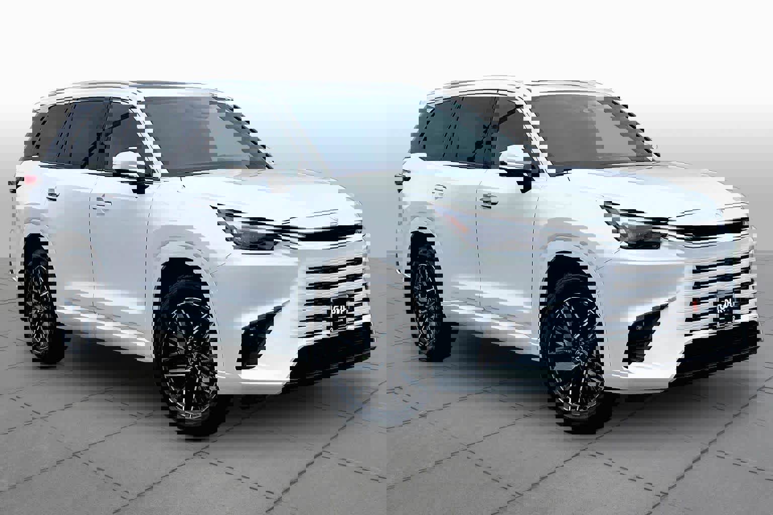 New 2026 Lexus TX 350 AWD image 2