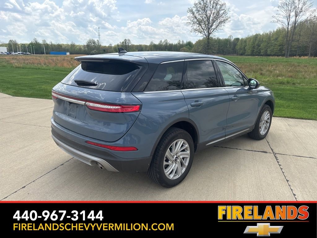 Used 2024 Lincoln Corsair AWD image 6