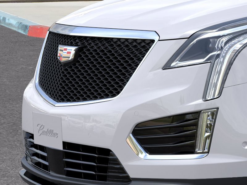 New 2026 Cadillac XT5 Sportv w/ LPO, Floor Liner Package AWD/4WD image 13