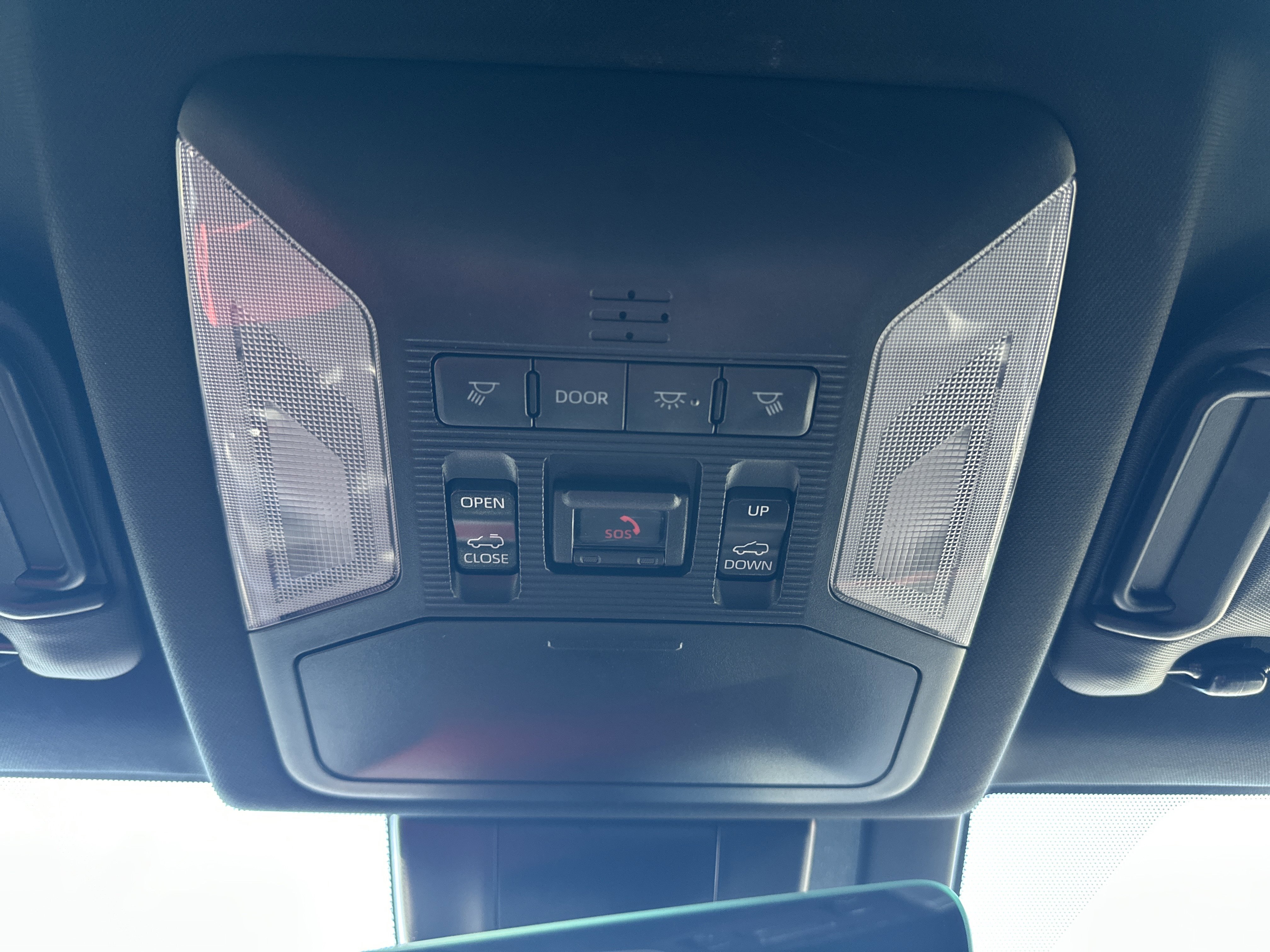 Used 2022 Toyota RAV4 XSE image 20