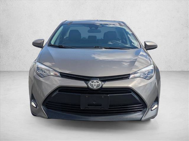 Used 2018 Toyota Corolla XLE FWD image 2