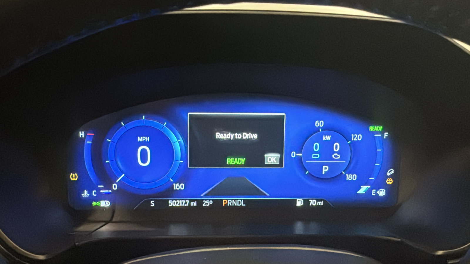 Used 2020 Ford Escape Titanium AWD/4WD image 15